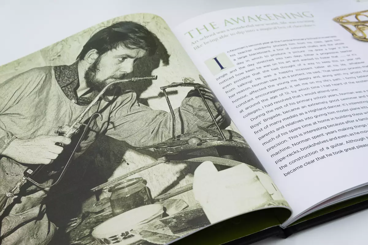 Family tree book Thumbnail Image